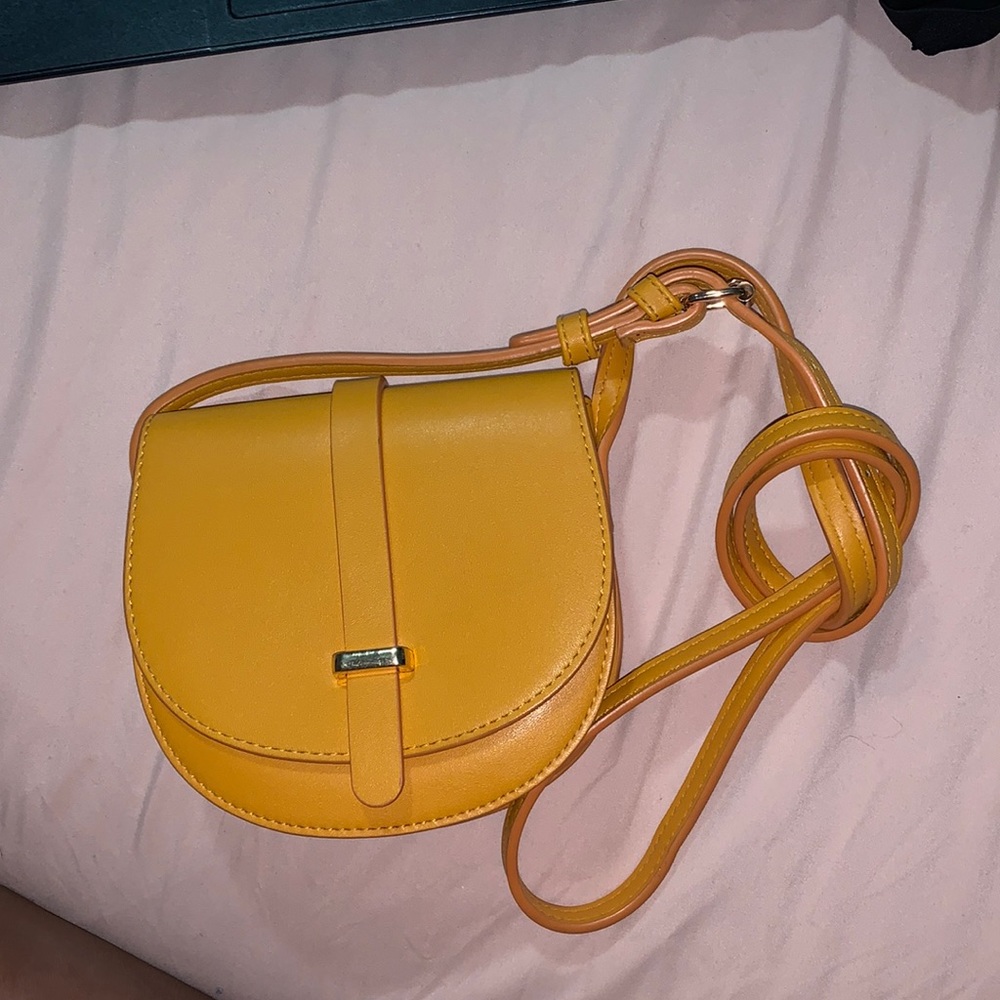 Women’s Crossbody Bag